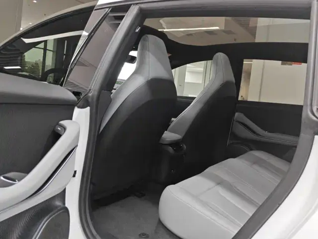 Nio ET5 Touring — Фото автомобиля 11