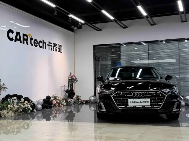 Audi A7L — Фото автомобиля 2