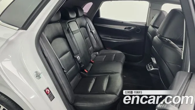 Hyundai Grandeur Новый Grandeur IG 3.0 LPi (Для проката) — Фото автомобиля 10