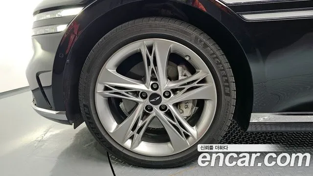 Genesis G90 Бензин 3.5 турбо AWD — Фото автомобиля 5