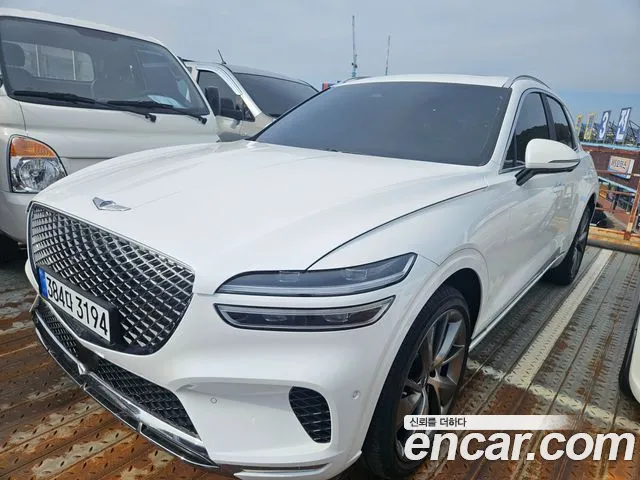 Genesis GV70 — Фото автомобиля 3