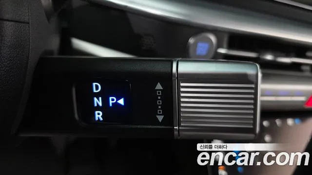 Hyundai Grandeur Grandeur (GN7) 3.5 LPG 2WD (Такси) — Фото автомобиля 9