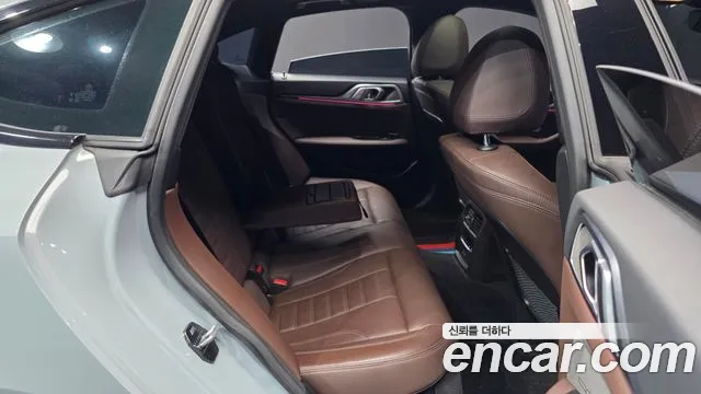 BMW 4-Series 4 серия (G22) 420i M Sport Performance Gran Coupe — Фото автомобиля 9