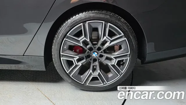 BMW 5-Series 5 серия (G60) 530i xDrive M Sport Pro Special Edition — Фото автомобиля 19