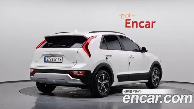 Kia Niro The All New Niro Prestige — Фото автомобиля 2