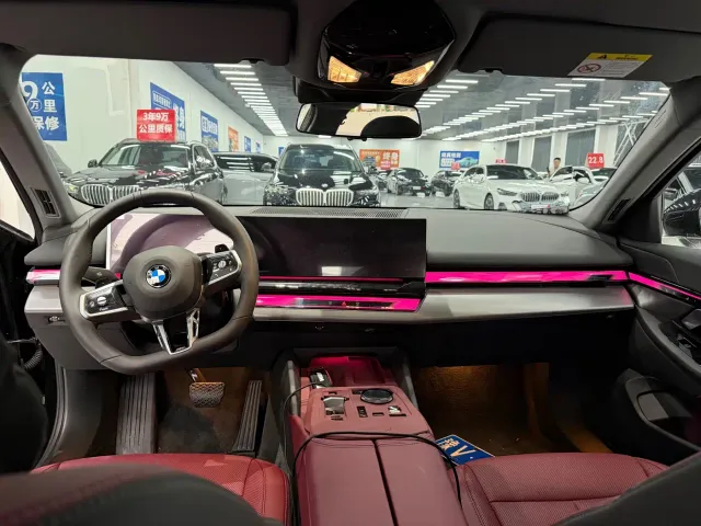 BMW 5 Series — Фото автомобиля 9