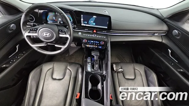 Hyundai AVANTE Новый Avante (CN7) — Фото автомобиля 7