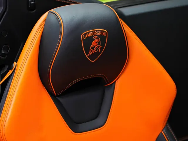 Lamborghini Huracan — Фото автомобиля 9