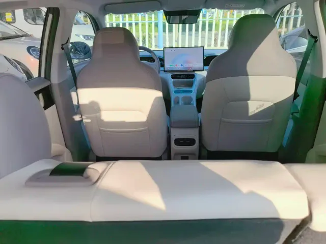 Geely Starry Wish — Фото автомобиля 16