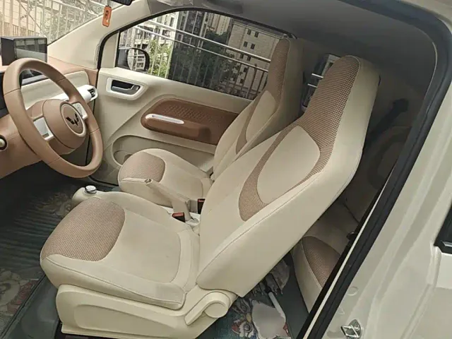 Wuling Hongguang Mini EV — Фото автомобиля 14