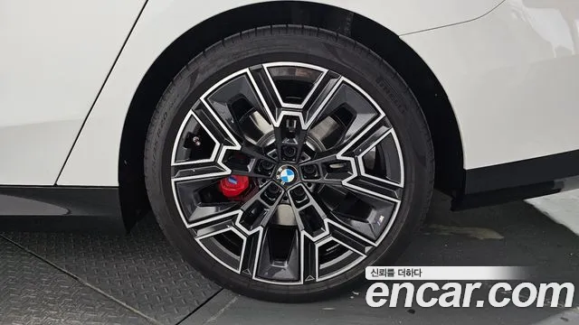 BMW 5-Series 5 серия (G60) 530i xDrive M Sport Pro Special Edition — Фото автомобиля 20