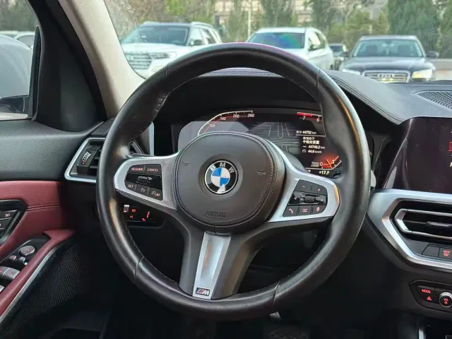 BMW 3 Series — Фото автомобиля 2
