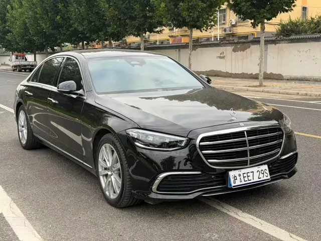 Mercedes-Benz S-Class — Фото автомобиля 3