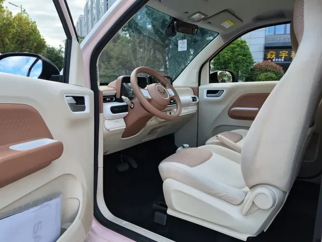 Wuling Hongguang Mini EV — Фото автомобиля 10