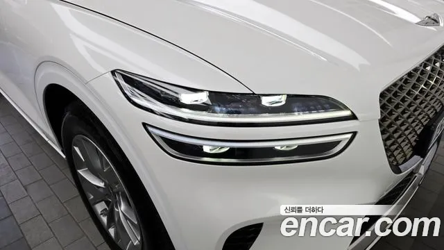 Genesis GV70 2.5T Бензин 2WD — Фото автомобиля 21