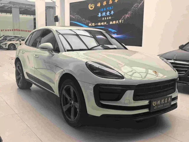 Porsche Macan — Фото автомобиля 3