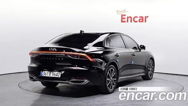 Hyundai Grandeur Новый Grandeur IG — Фото автомобиля 2