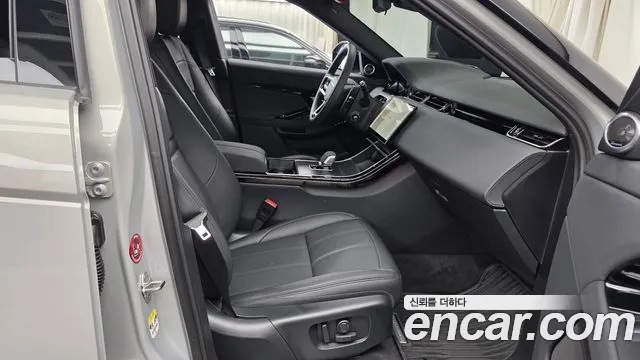 Land Rover Range Rover Evoque — Фото автомобиля 26