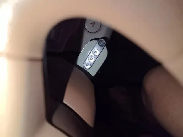 Wuling Hongguang Mini EV — Фото автомобиля 8