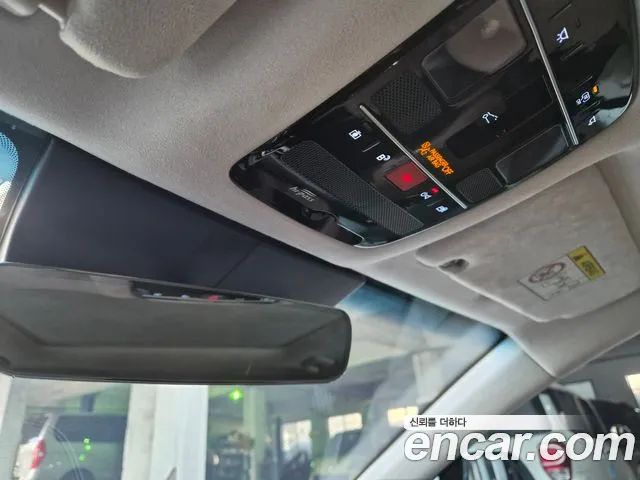 Hyundai Grandeur GN7 — Фото автомобиля 10