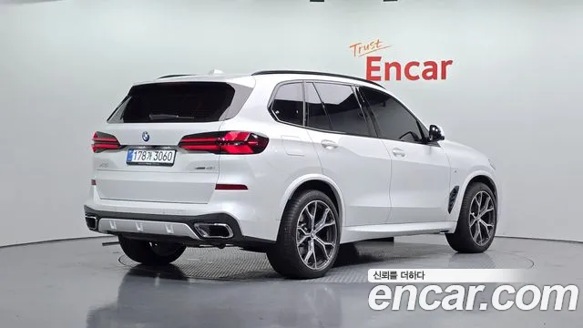 BMW X5 xDrive 40i M Sport — Фото автомобиля 2