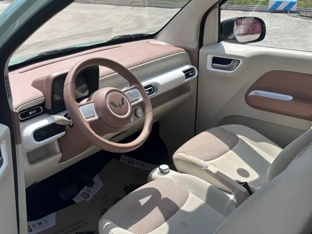 Wuling Hongguang Mini EV — Фото автомобиля 3