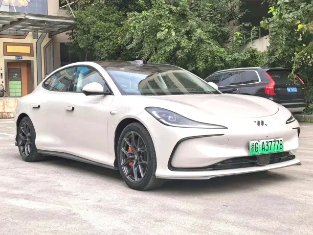 IM Motors L6 — Фото автомобиля 5