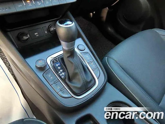 Hyundai Kona Kona (New) — Фото автомобиля 9