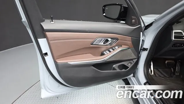 BMW 3 Series G20 — Фото автомобиля 13