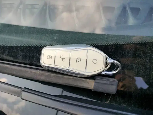 BYD Dolphin — Фото автомобиля 8