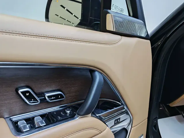 Land Rover Range Rover — Фото автомобиля 11