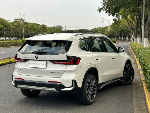 BMW X1 — Фото автомобиля 6