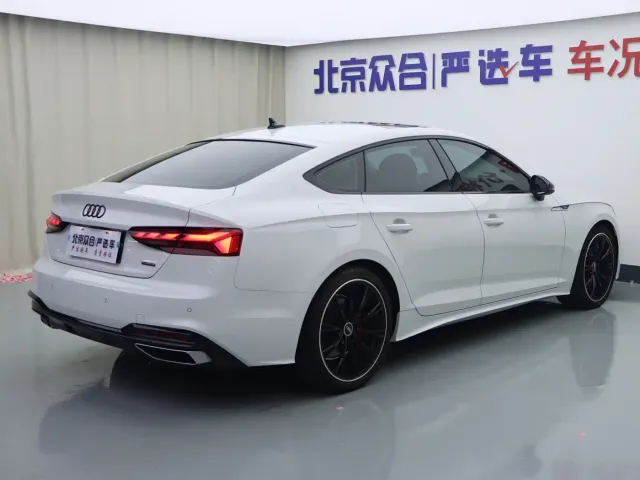 Audi Audi A5 (Import) 2024 Sportback 40 TFSI quattro Luxury Dynamic — Фото автомобиля 24