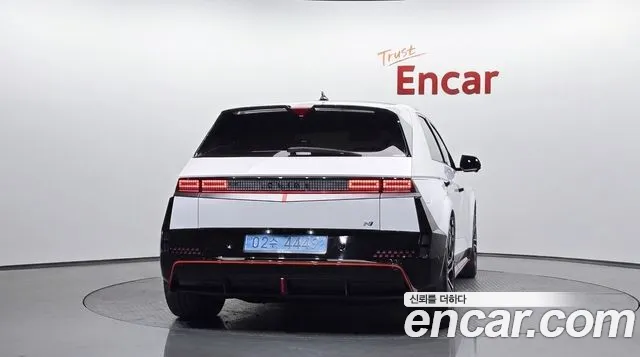Hyundai Ioniq 5 — Фото автомобиля 4