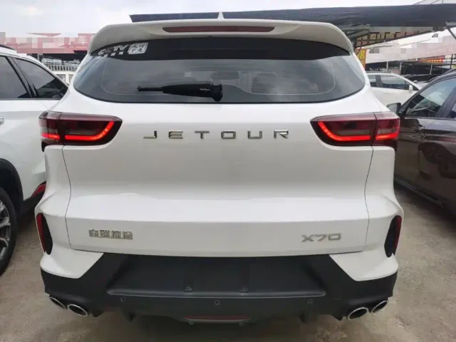 Jetour X70 — Фото автомобиля 5