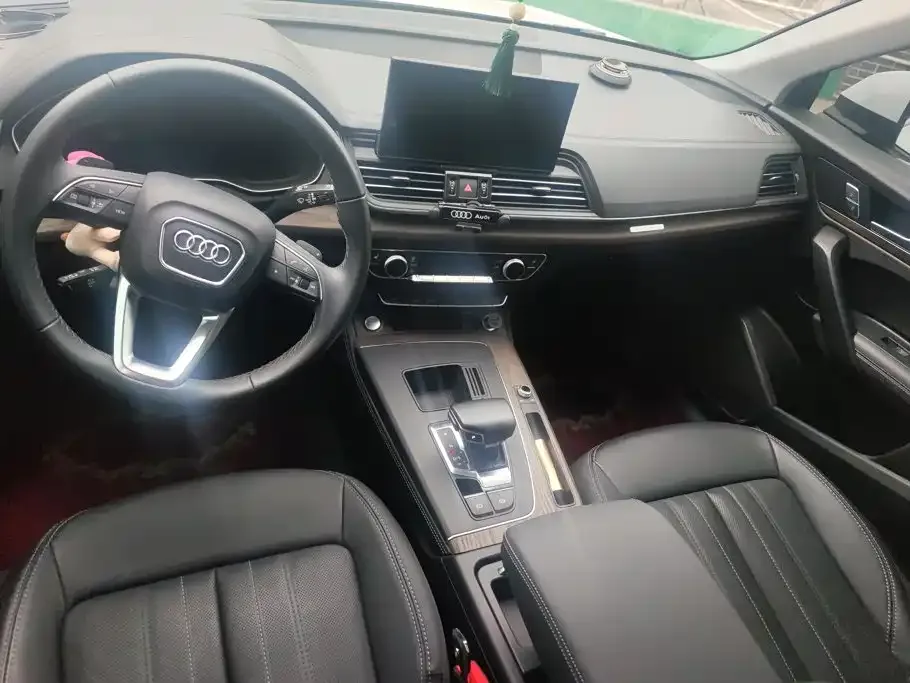 Audi Audi Q5L 2023 40T Luxury Elegance — Фото автомобиля 12