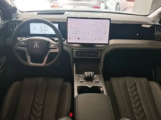 BYD Song L DM-i — Фото автомобиля 9
