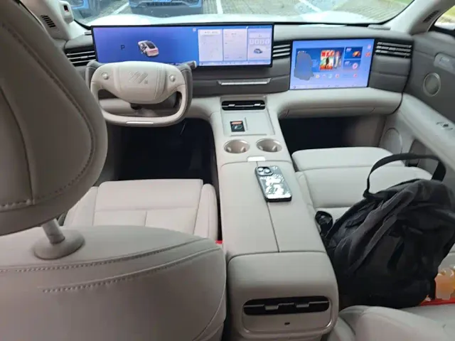 IM Motors LS6 — Фото автомобиля 13