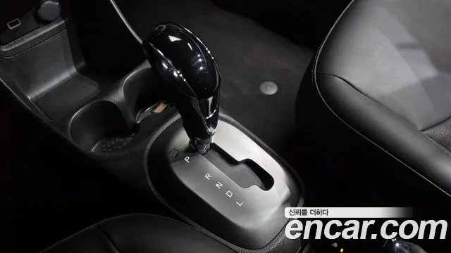 Chevrolet Spark — Фото автомобиля 12
