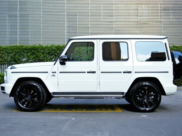 Mercedes-Benz G-Class — Фото автомобиля 9