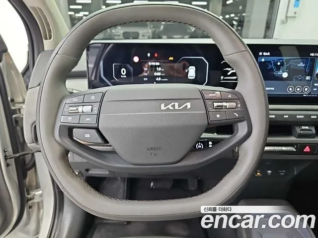 Kia EV3 — Фото автомобиля 8