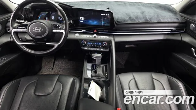 Hyundai AVANTE Новый Avante (CN7) — Фото автомобиля 7