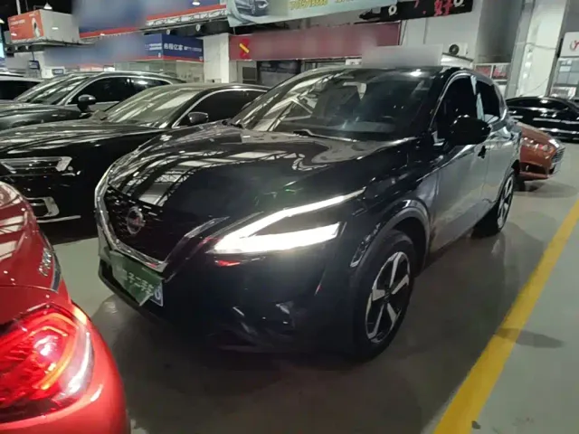 Фотография автомобиля — Nissan Qashqai