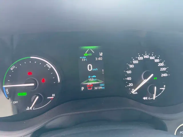 Toyota Granvia — Фото автомобиля 6
