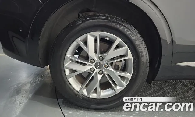 Genesis GV70 — Фото автомобиля 5