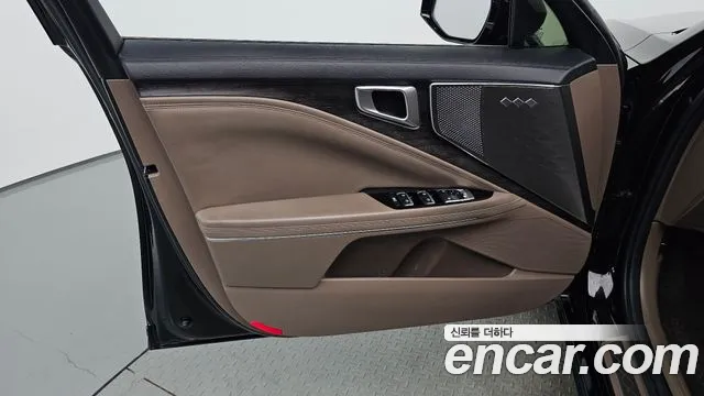 Kia K8 Hybrid — Фото автомобиля 13