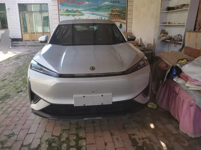 Dongfeng Fengshen L7 — Фото автомобиля 2