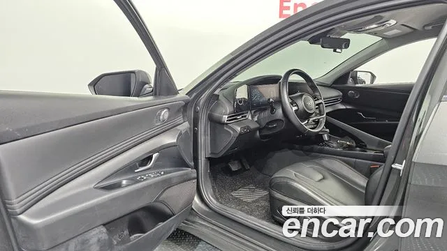 Hyundai Avante CN7 — Фото автомобиля 15