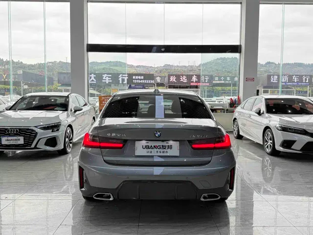 BMW 3 Series — Фото автомобиля 5