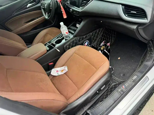Buick Regal — Фото автомобиля 4
